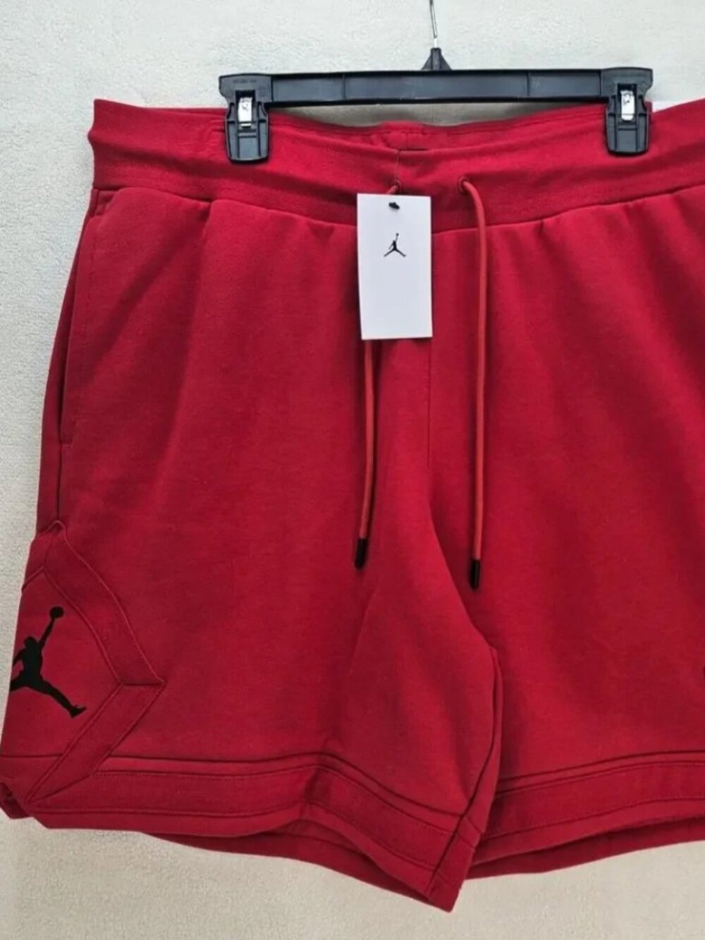 AIR JORDAN MEN'S XL RED DIAMOND SHORTS